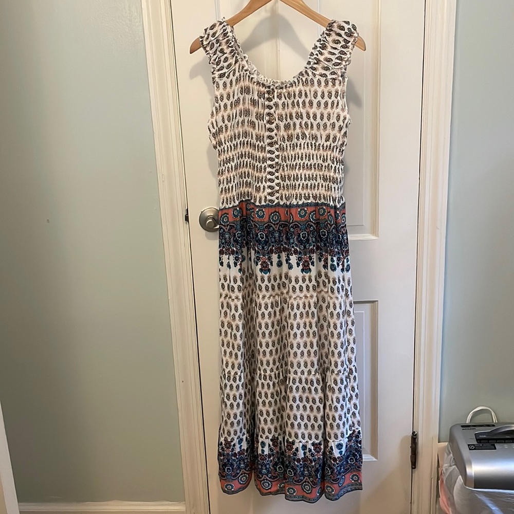 Julia Women’s sleeveless maxi dress